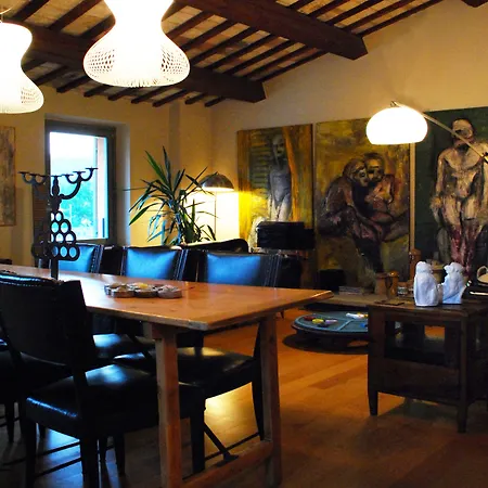 Con Vista Fossombrone