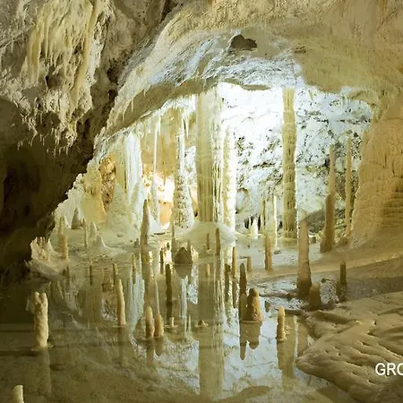 Alojamento de Acomodação e Pequeno-almoço Con Vista Fossombrone